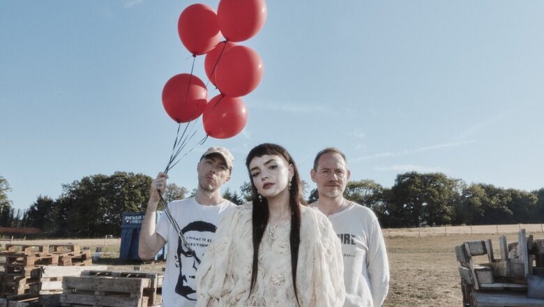 CHVRCHES revela nova single “Overthinker”
