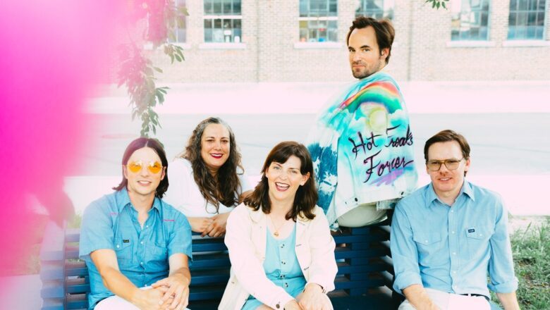 Grupo indie pop Hot Freaks lança o novo álbum ‘Soft Body’