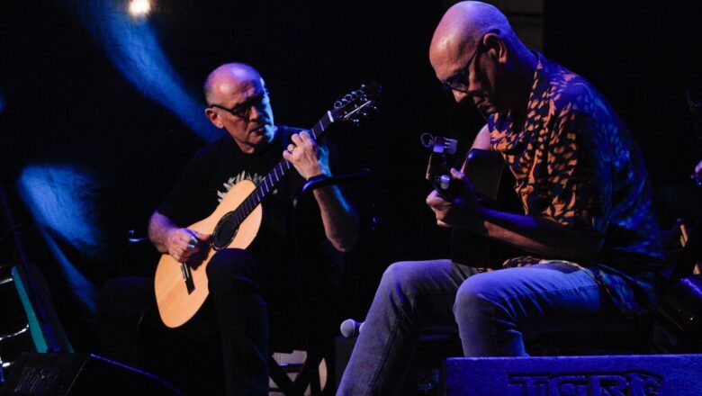 Duo Com a Corda Toda faz apresentações gratuitas em quatro cidades de Goiás