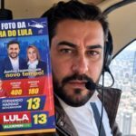 Colinha de Lula cai do céu na Paulista e viraliza nas redes sociais